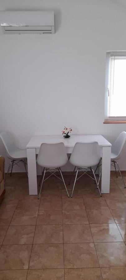 Ferienhaus Kuca Za Odmor Tomic Zadar